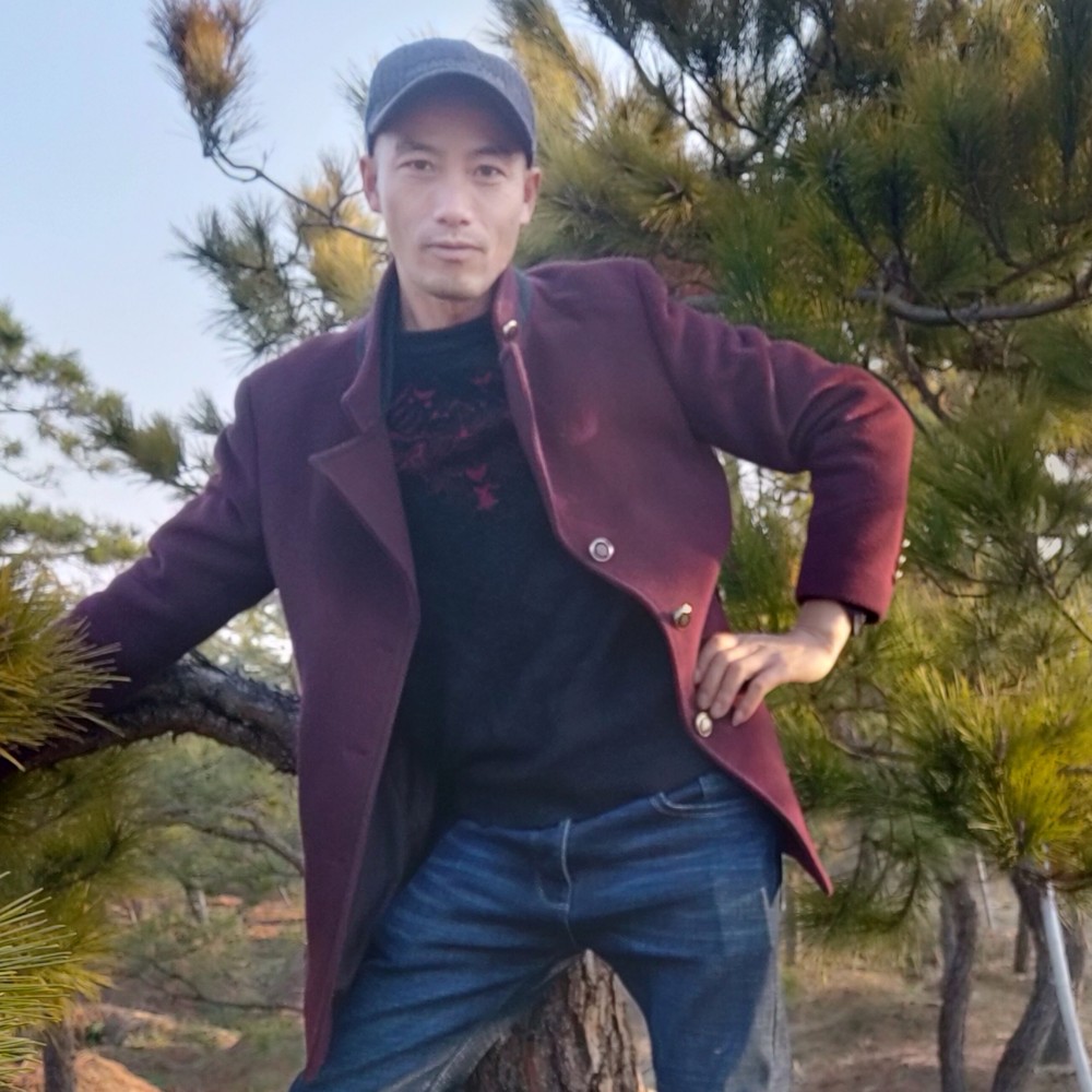 和尚找尼姑的照片