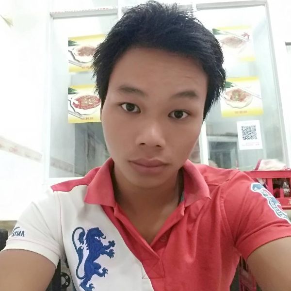 明亮孤心的照片