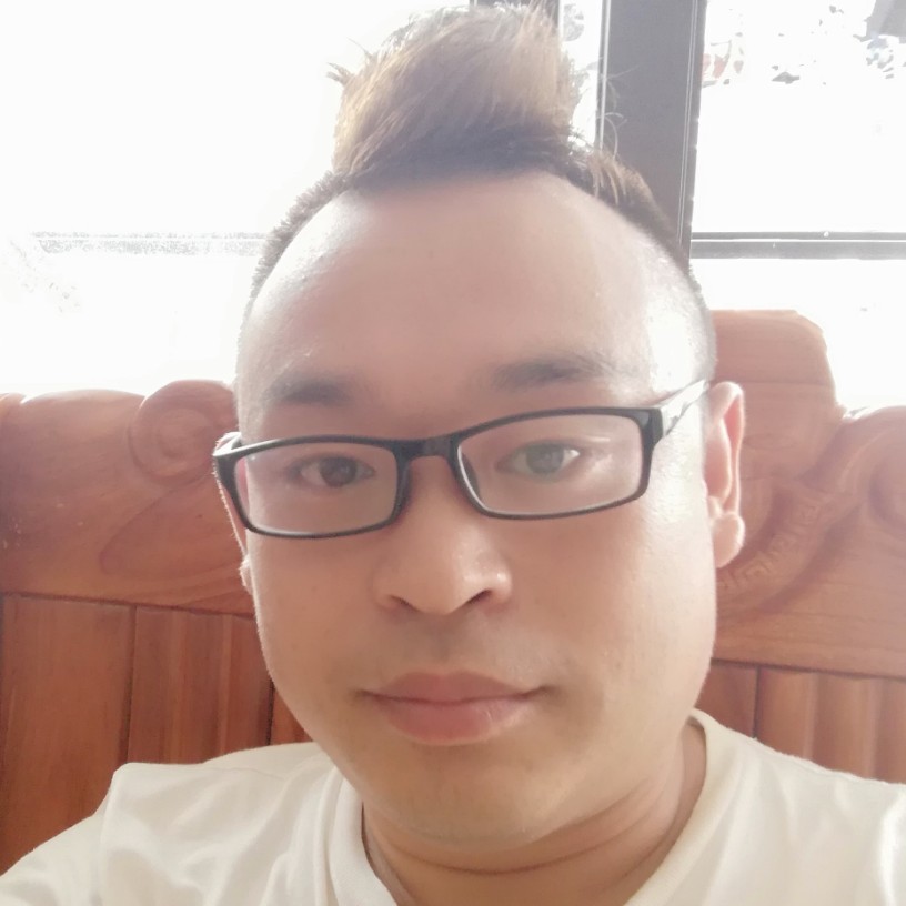 勤劳青衫的照片