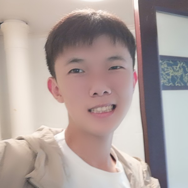 萳灵的照片