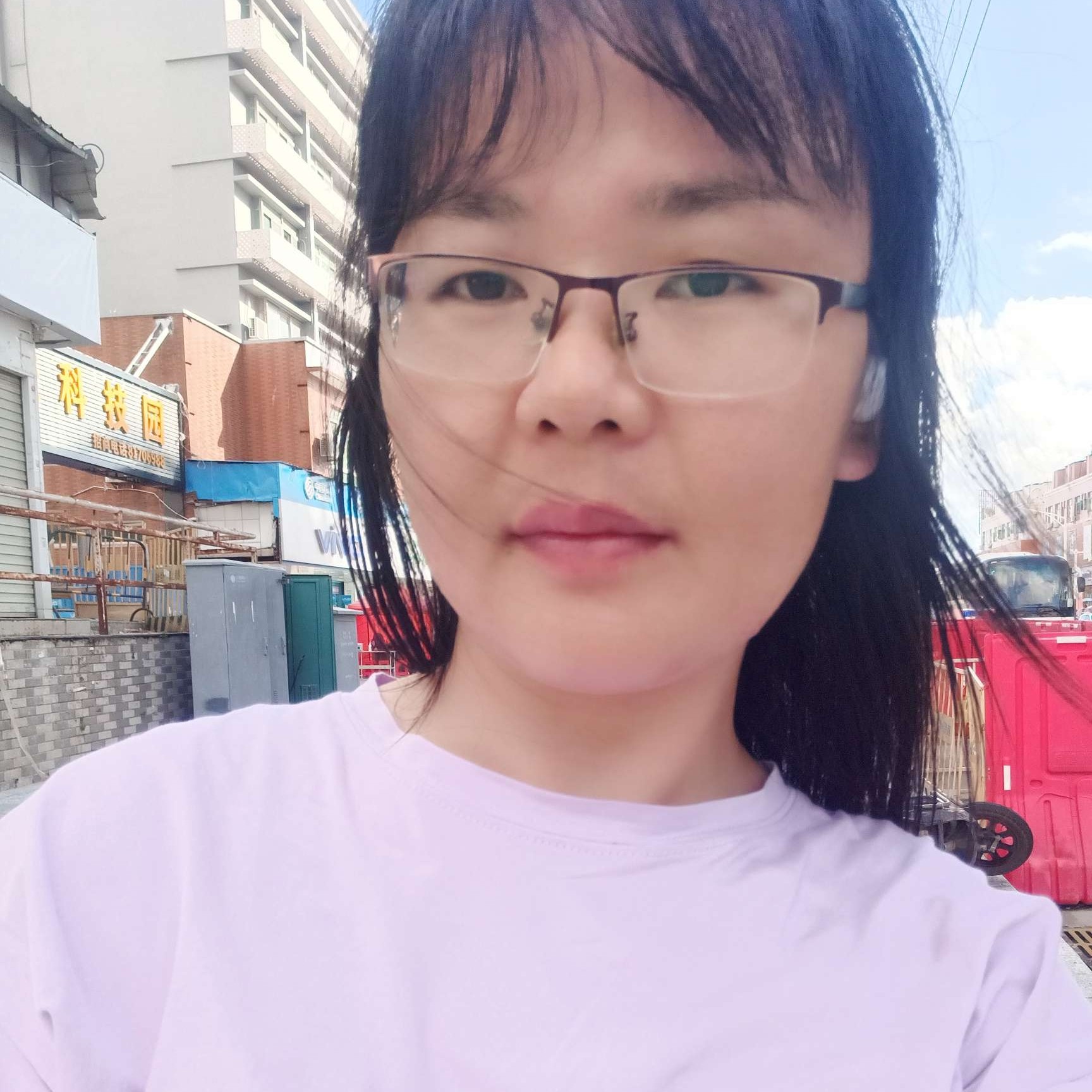 巨人和浮生的照片
