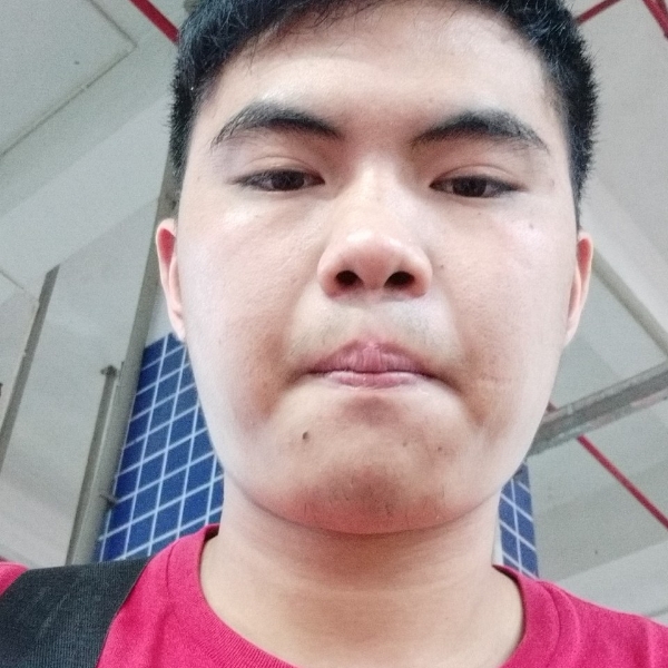 眼神那大意的照片