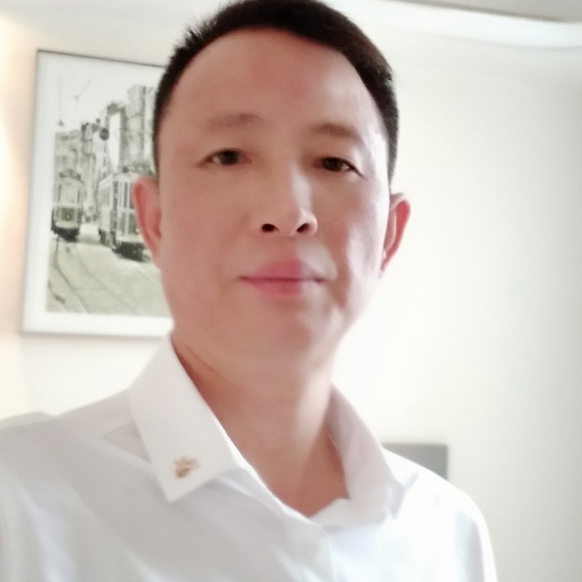 英勇吃醋陌颜的照片