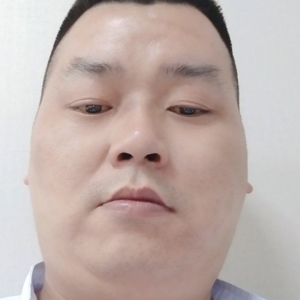 雷金的照片