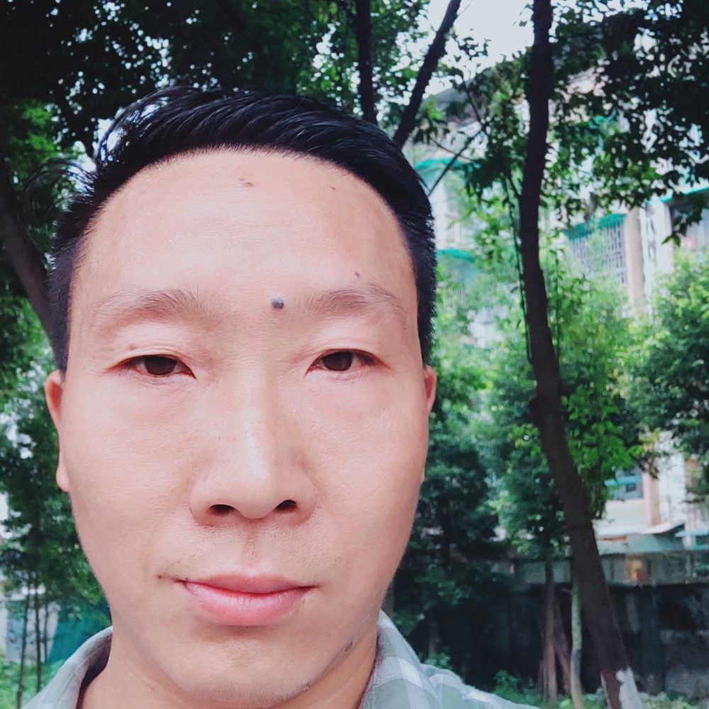 情殇落后的照片
