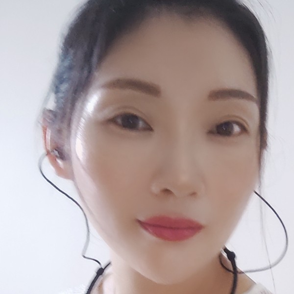 三杯半柠檬的照片