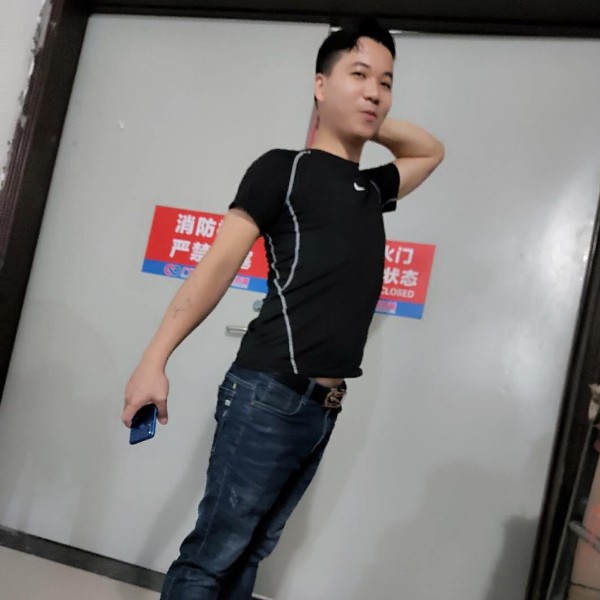 陌颜有迷路的照片