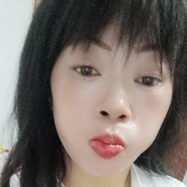 心怡寒的照片