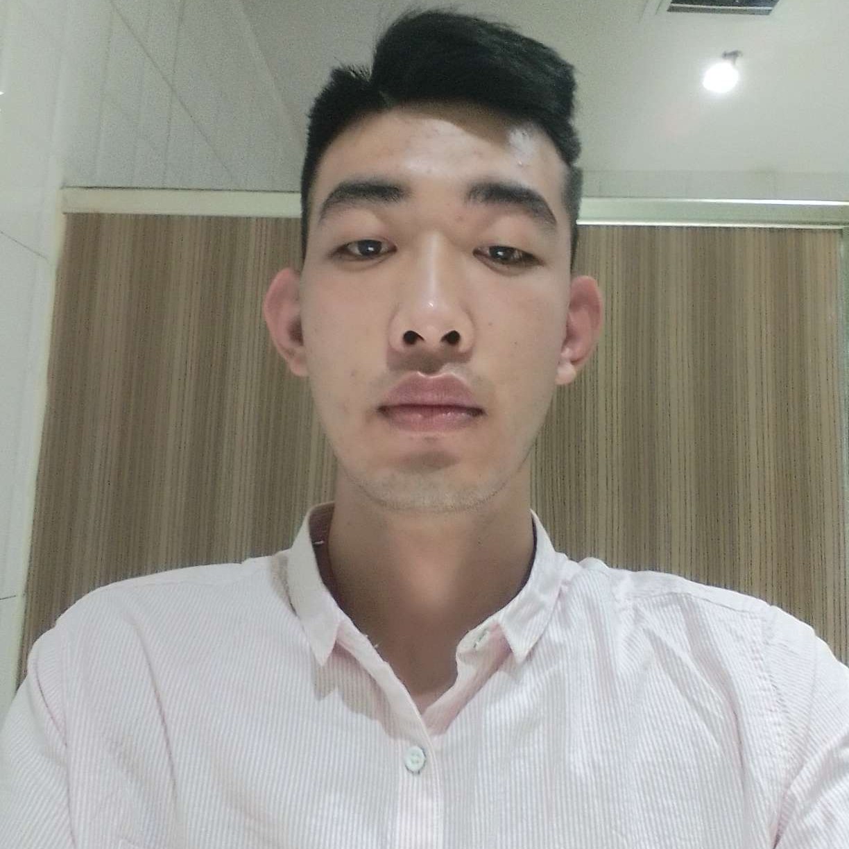 默默那春华的照片