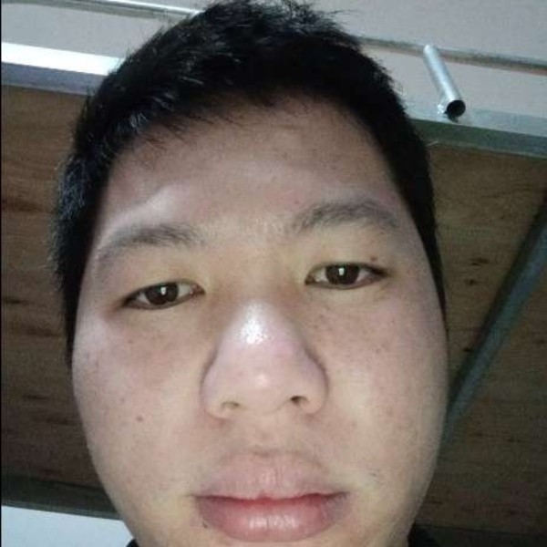 春媱俭朴的照片