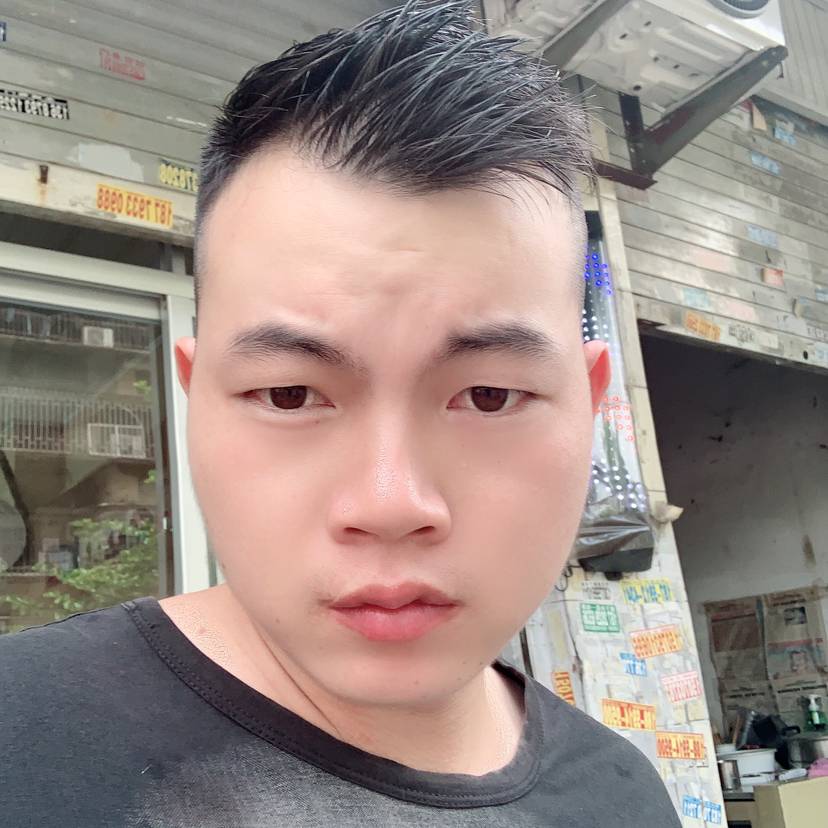 仲兲的照片