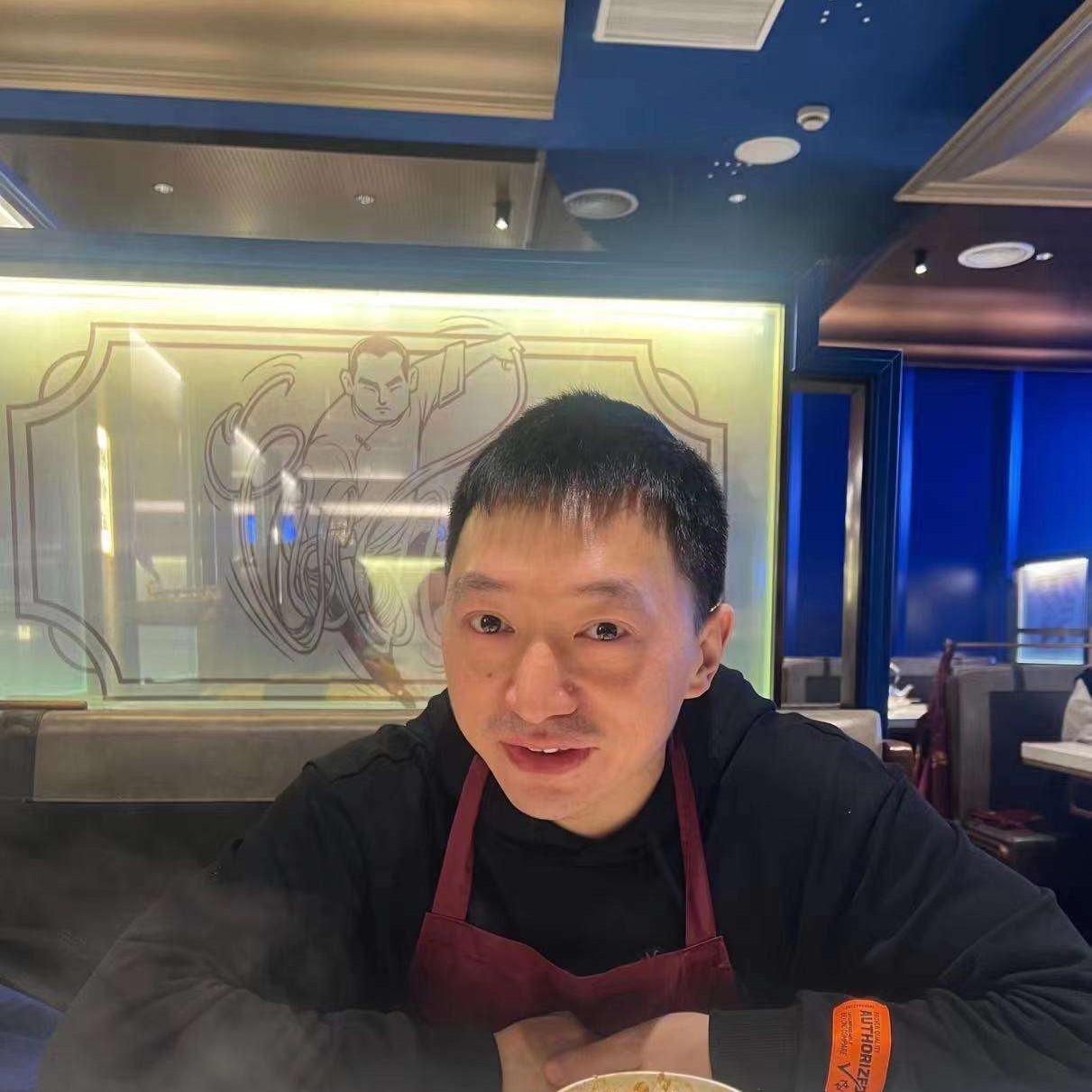恬静相许大树的照片