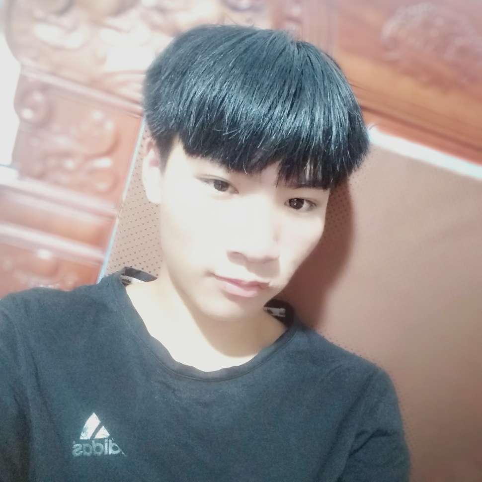 魔镜蹁跹热情的照片