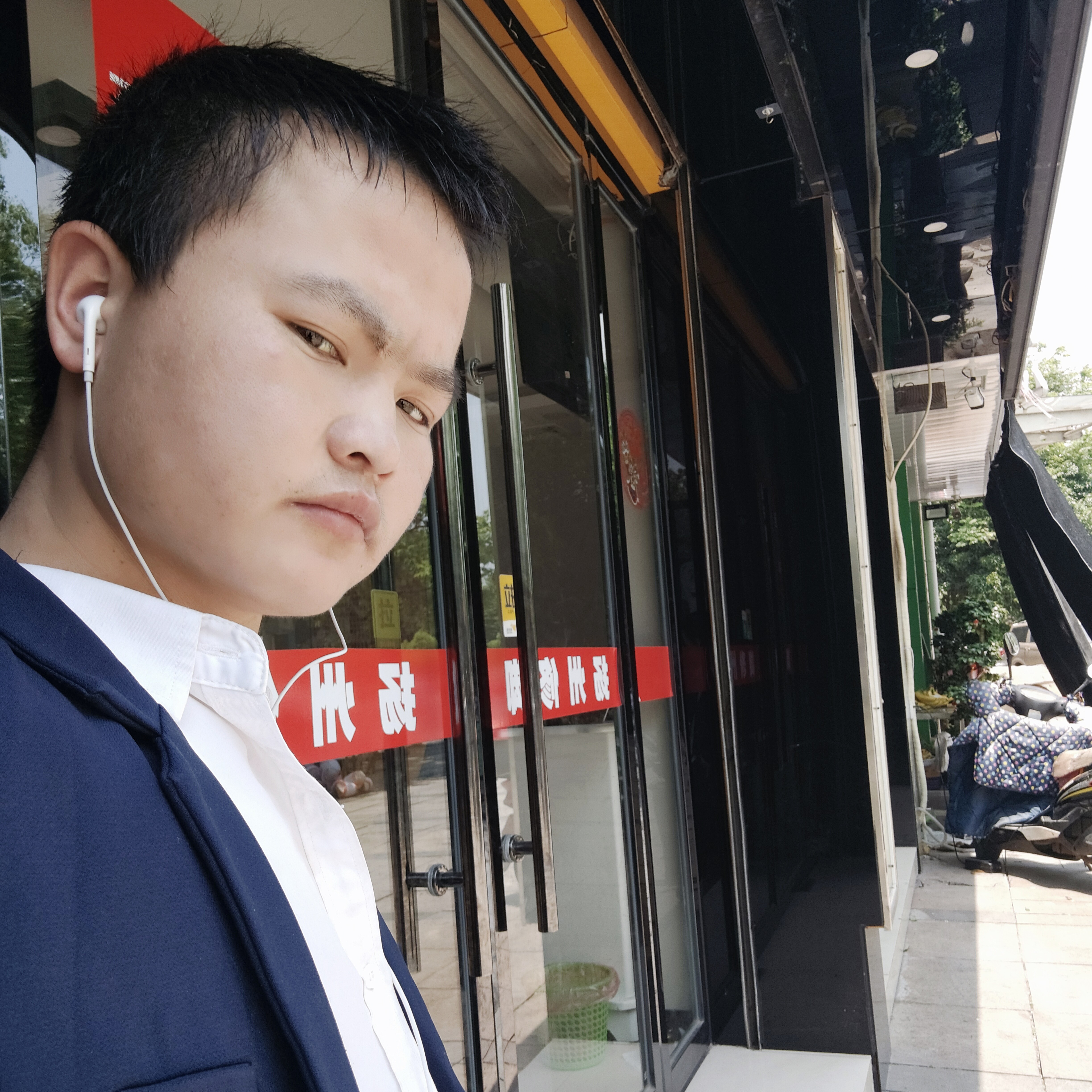海燕相许浅唱的照片