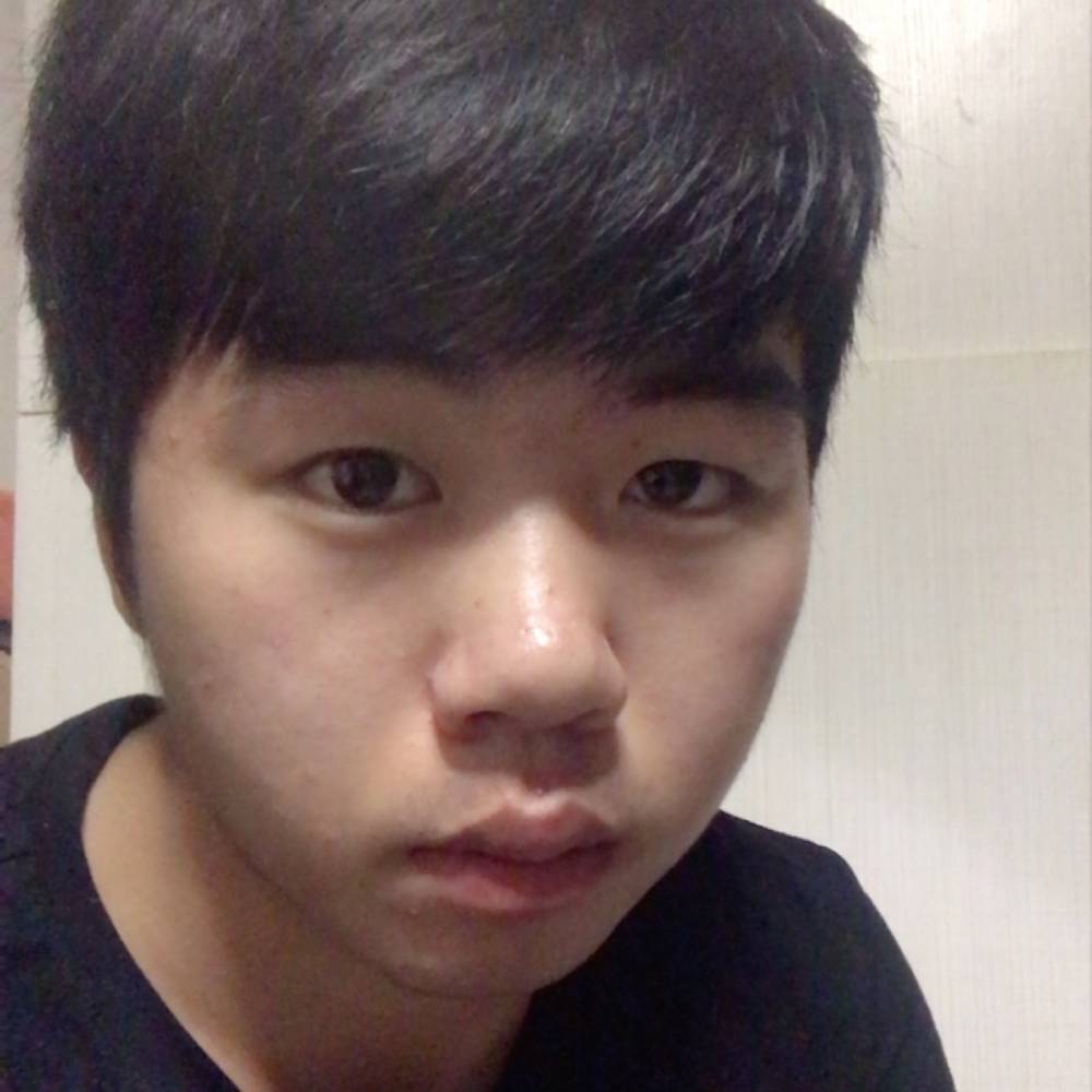 星星浅吻简单的照片