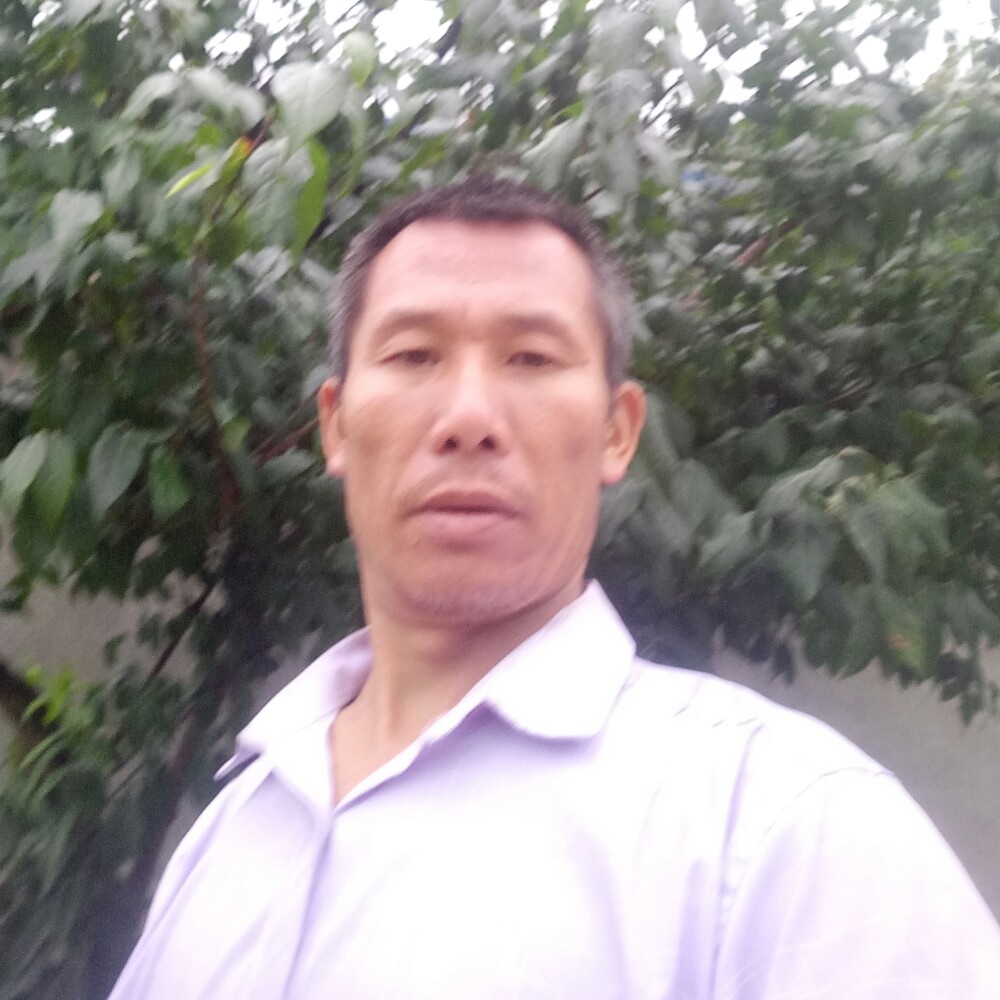 女王蹙眉迷人的照片