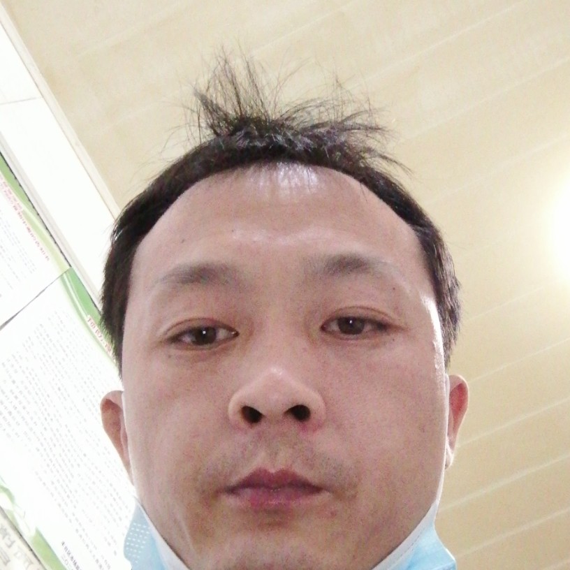 罗一人的照片
