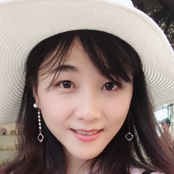 弯弯的月牙的照片