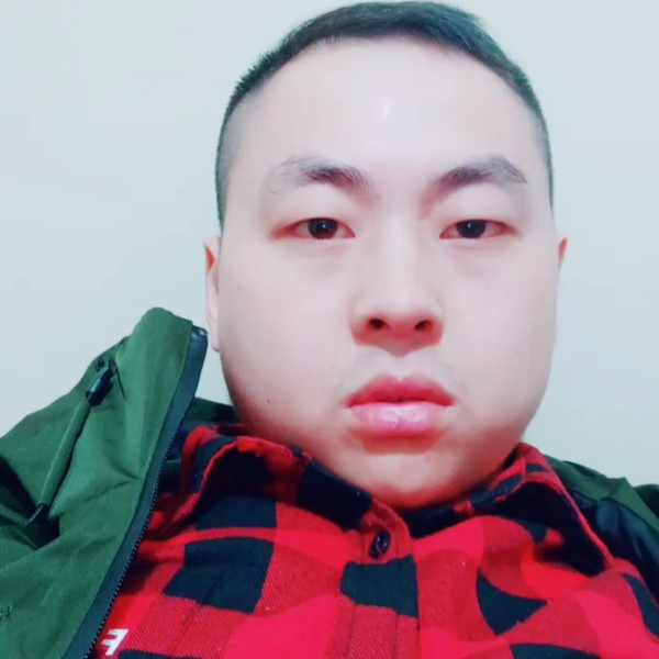 微笑多么无聊的照片