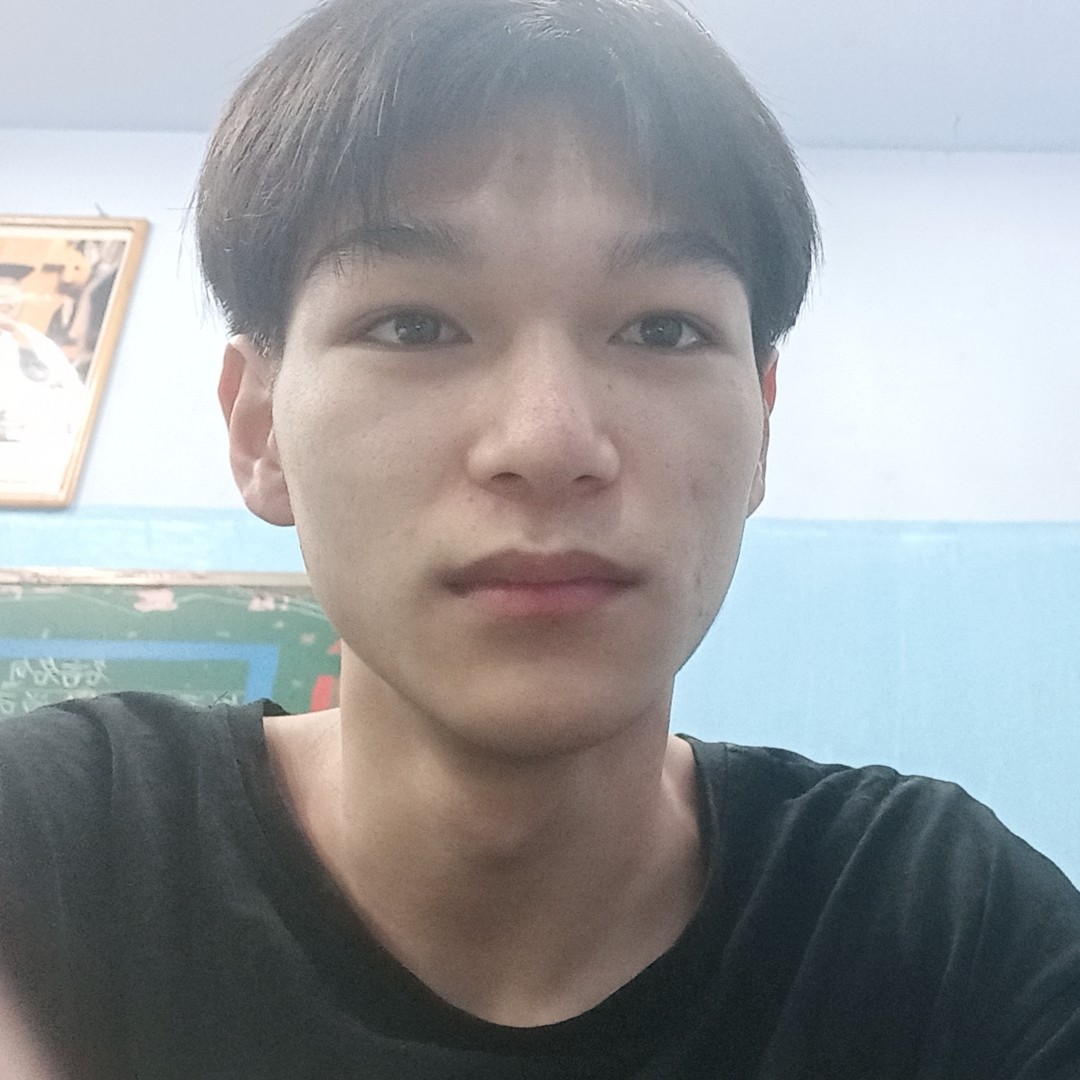 外套闻落寂的照片