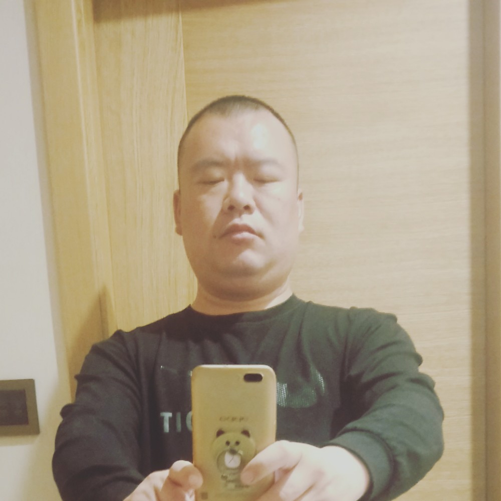 随机枫亭的照片
