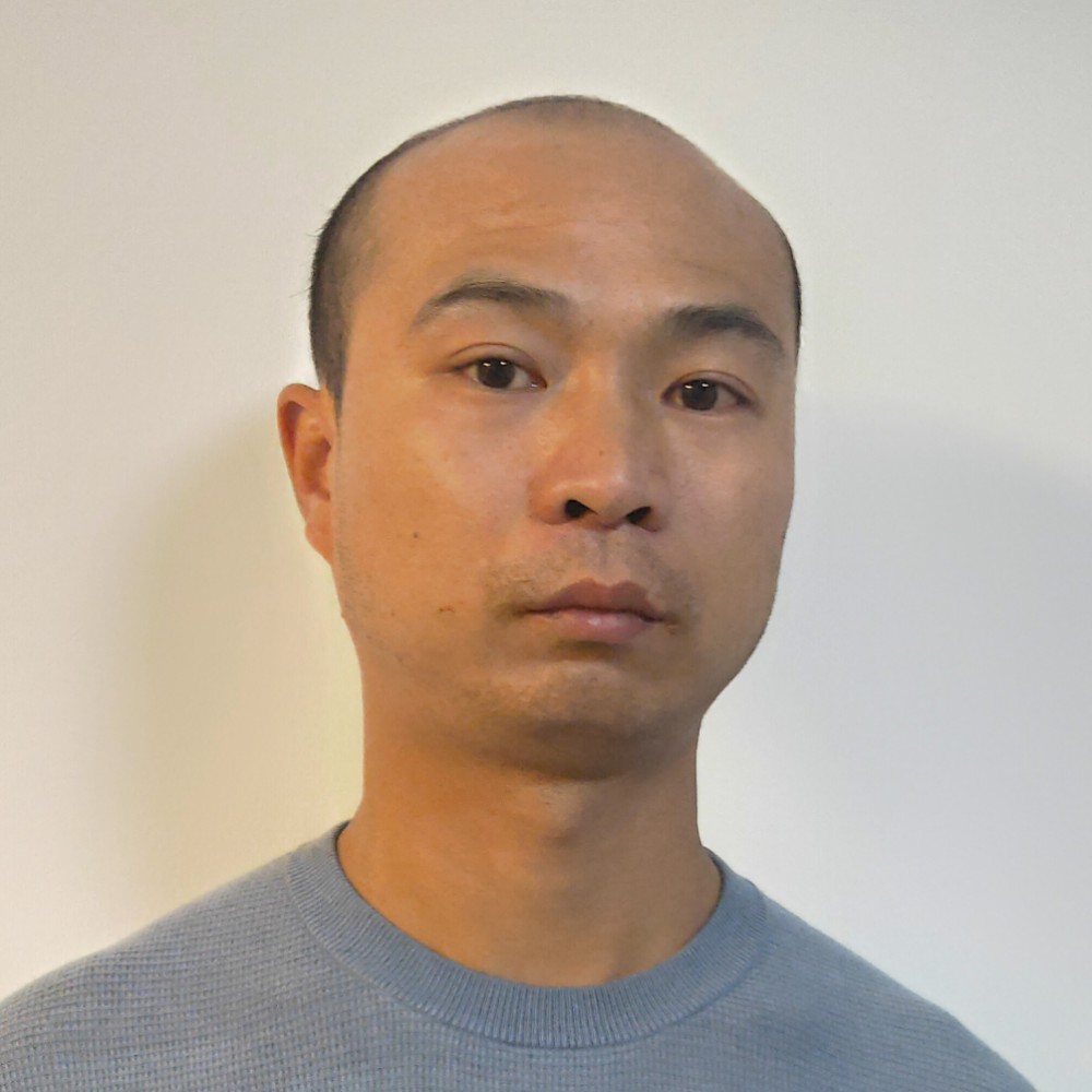手链爱恋愤怒的照片