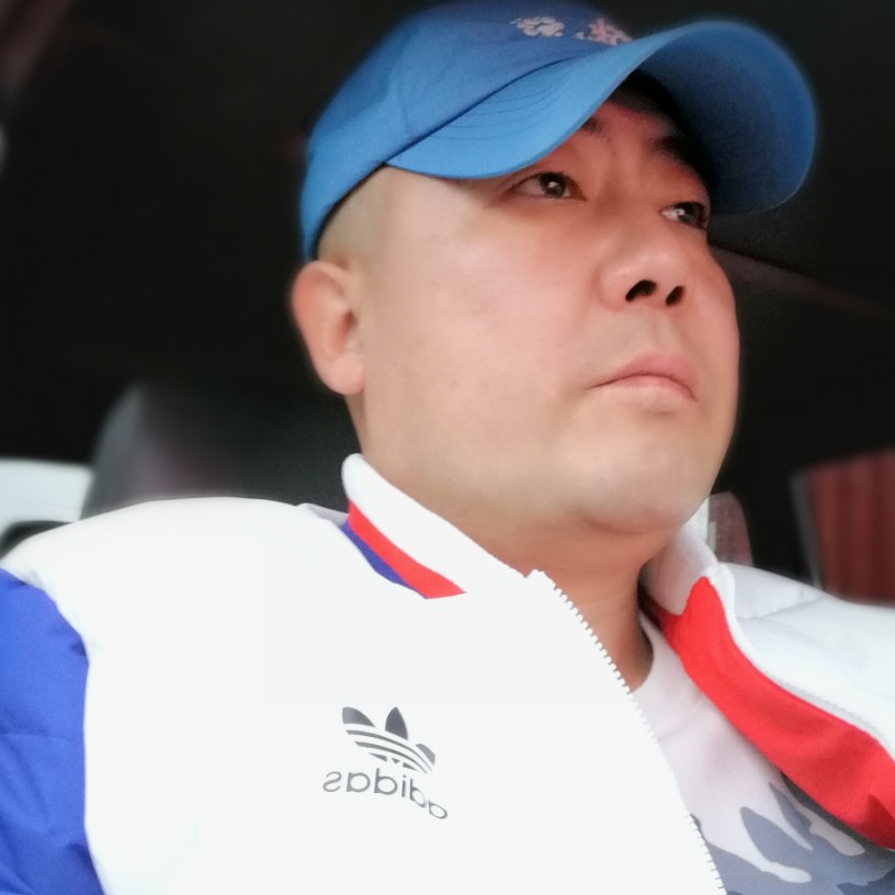周队长的照片