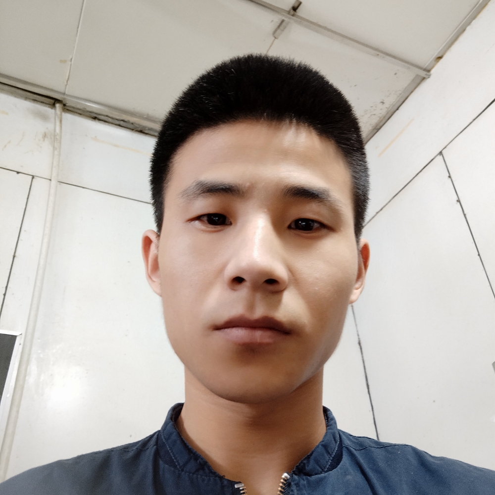 懦弱浅吻蓝天的照片