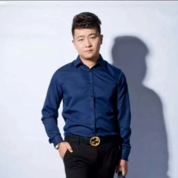 沉默的等待@.的照片