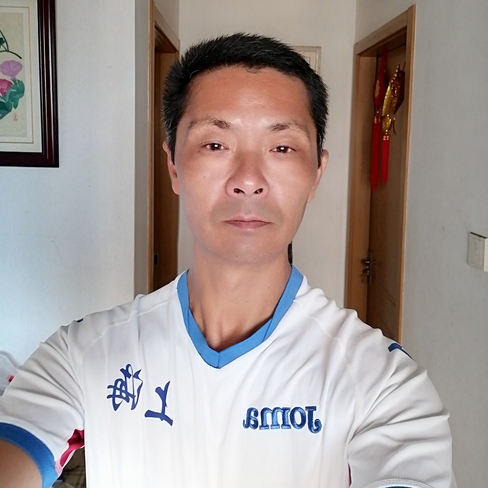 一人听歌的照片