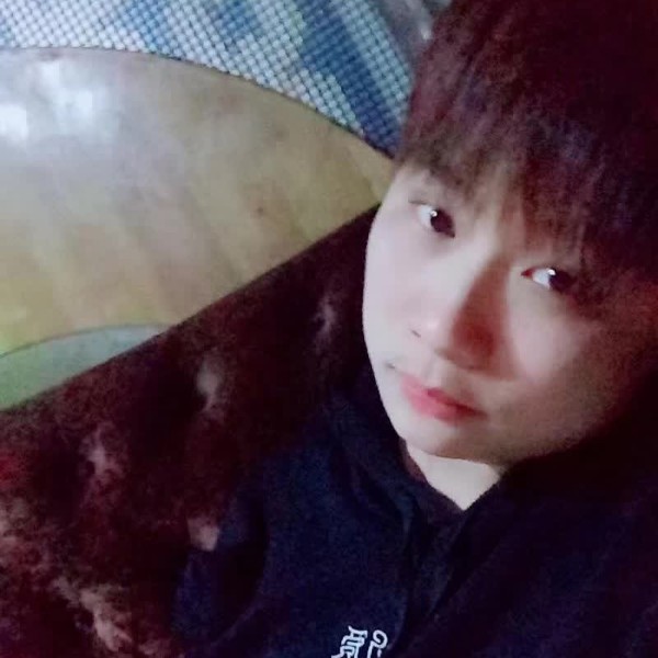 温婉扯天寂的照片