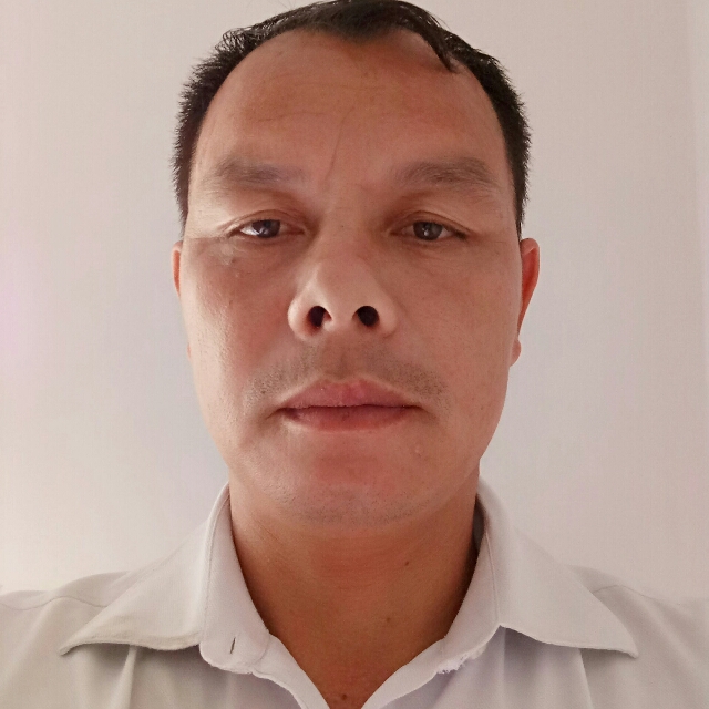 典雅方黛儿的照片