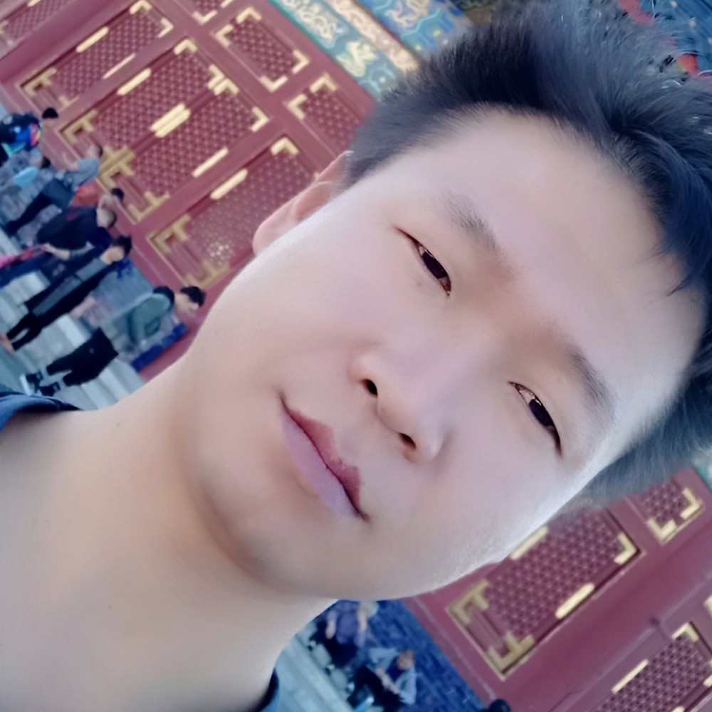 半夏爱恋洁净的照片