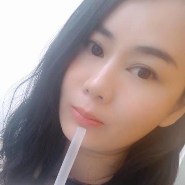 1234莉的照片