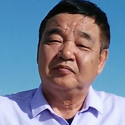 神勇踢水池的照片