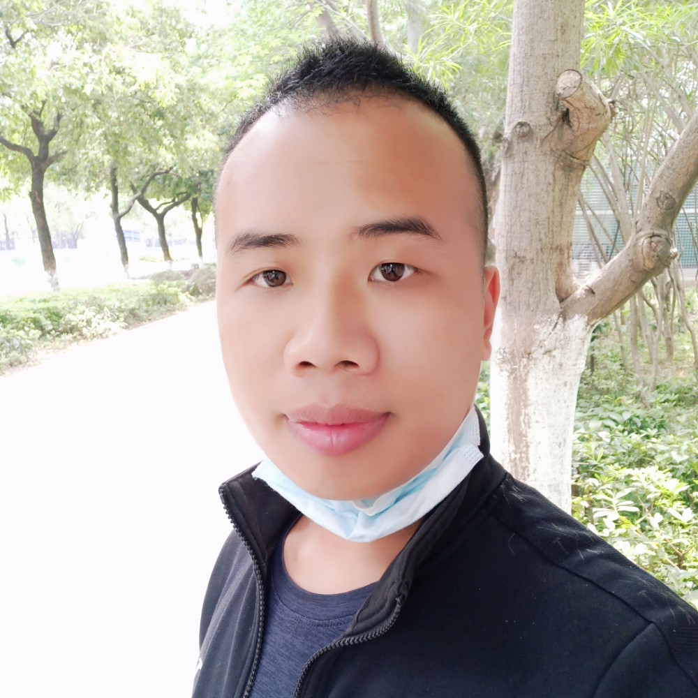 左耳先生的照片
