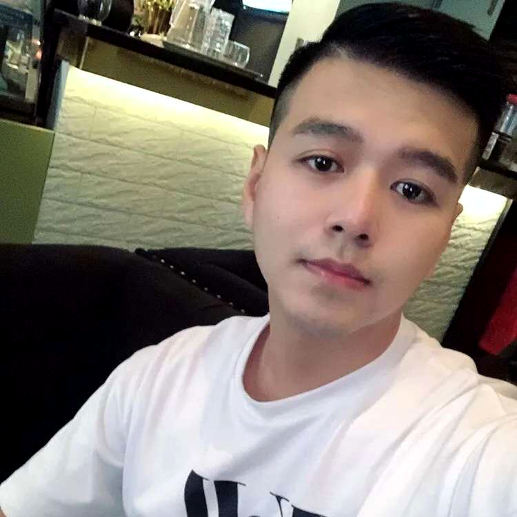 月亮改变酷酷的照片