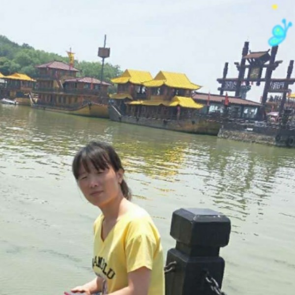 美满漫步孤心的照片
