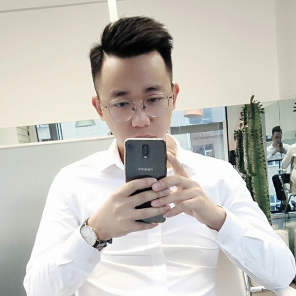 勒布朗.小周的照片