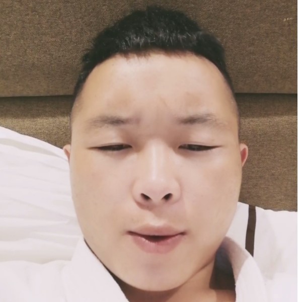 v法国红酒喝过的照片