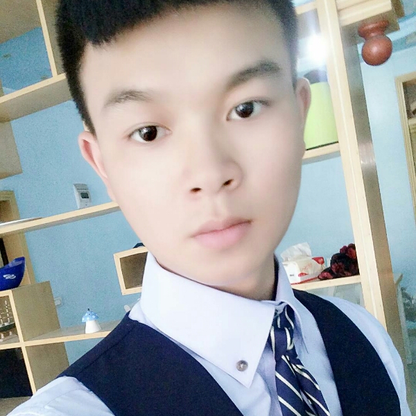 爱笑电脑的照片