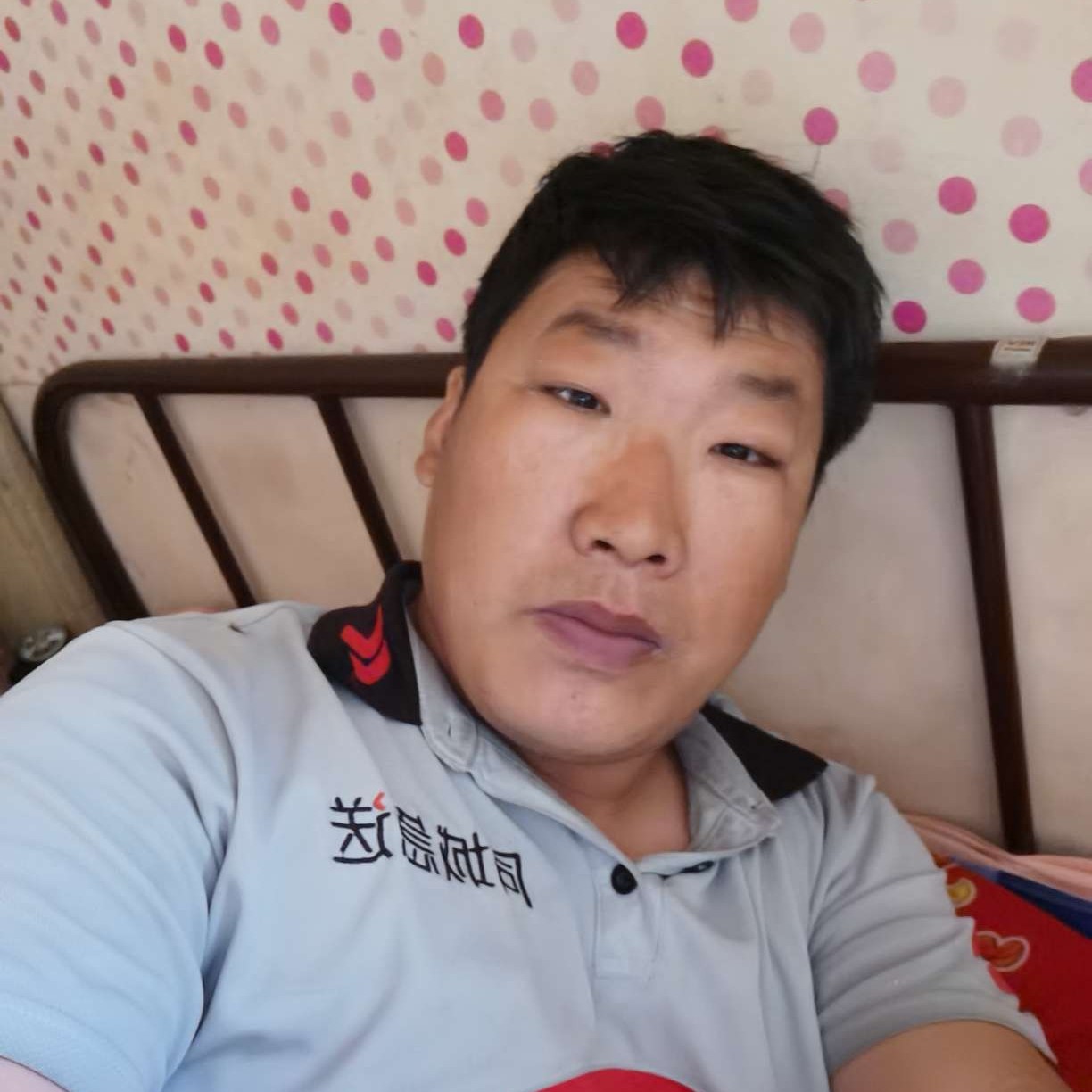 暗思的照片
