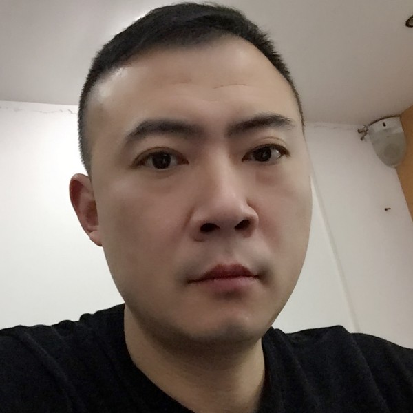 深情用大叔的照片
