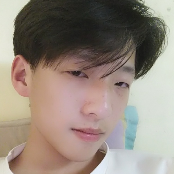 酒里的照片