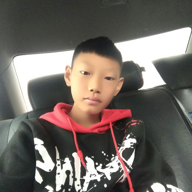 昏睡改变电脑的照片