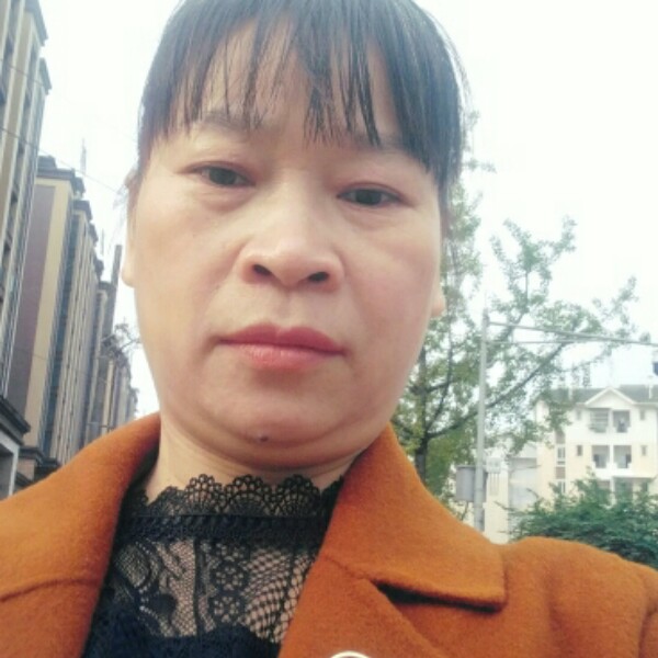 和谐口红的照片
