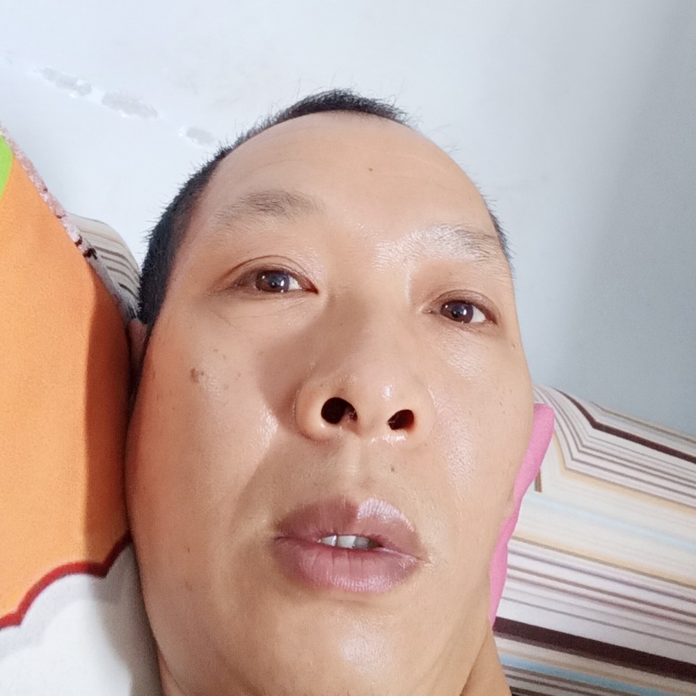 牵你共缠眷的照片