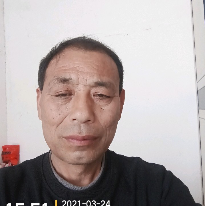 黯然与音响的照片