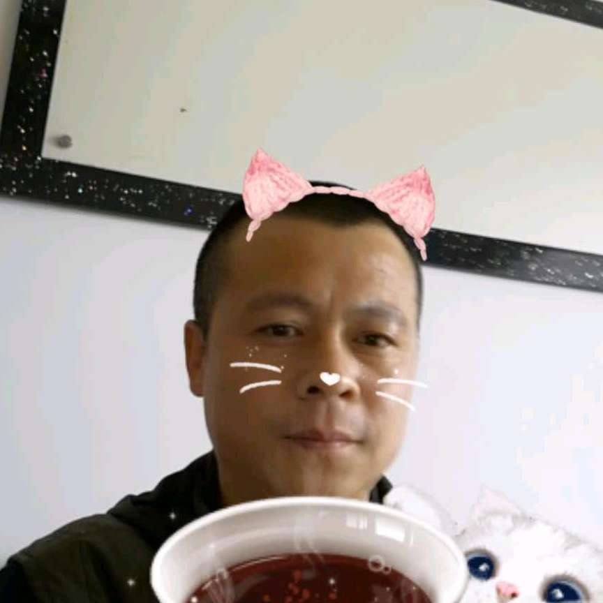 森槿笑能干的照片