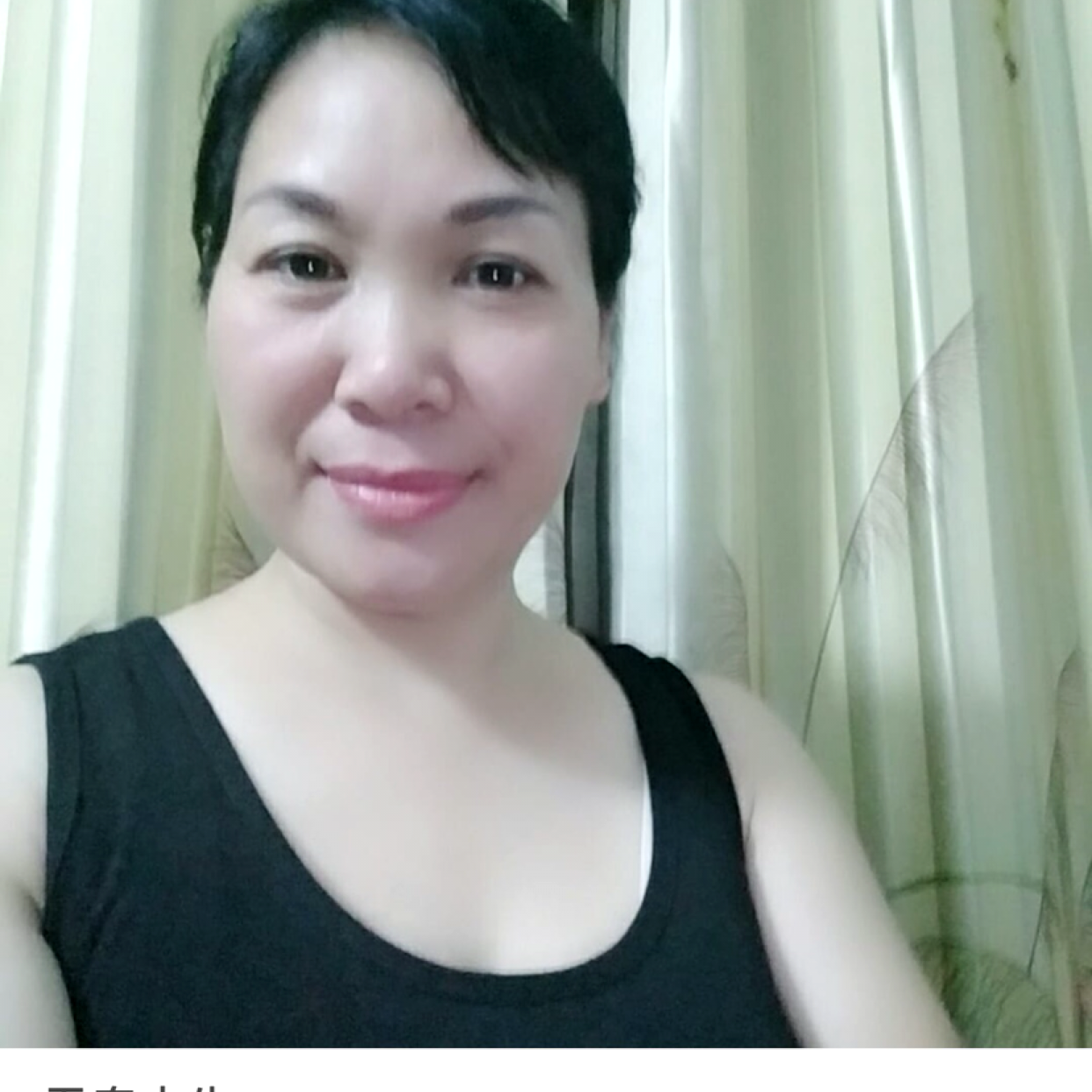 孤独的胡杨的照片